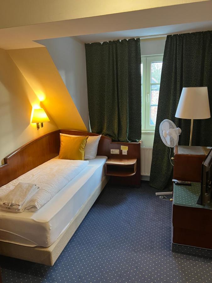 Hotel Am Schloss - Frankfurt An Der Oder Exteriér fotografie